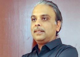 Naresh  Kulkarni 