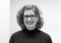 Dr. Daniela Steffes-lai